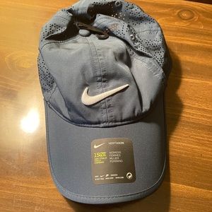Nike W Heritage 86 Hat, Navy